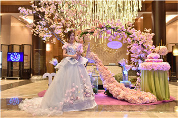 Williamϣڡ̺˫MƱM ͯҵ